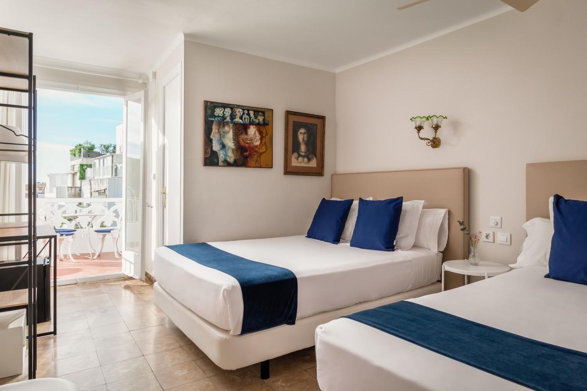 Hotel Medium Romantic Sitges Oda fotoğraf